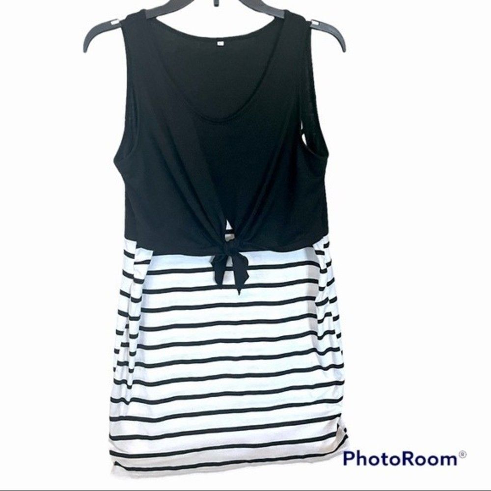 Black and White Striped Sleeveless Tie Front Dress Size Large
